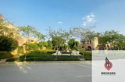 Townhouse - 5 Bedrooms - 5 Bathrooms for sale in Mivida - 5th Settlement Compounds - The 5th Settlement - New Cairo City - Cairo