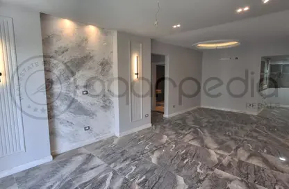 Apartment - 2 Bedrooms - 2 Bathrooms for sale in El Patio Oro - 5th Settlement Compounds - The 5th Settlement - New Cairo City - Cairo