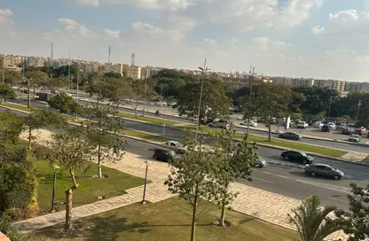 Apartment - 3 Bedrooms - 3 Bathrooms for sale in Madinaty - Cairo