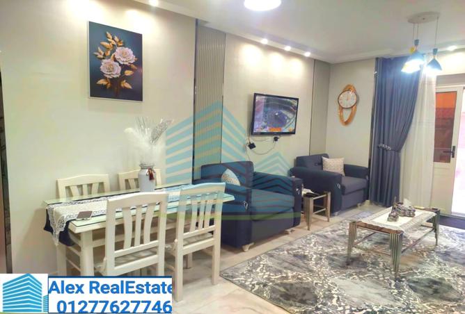 7989452 - Property Image 3