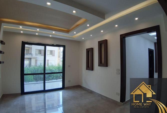 8032831 - Property Image 3