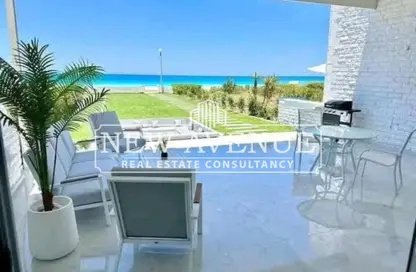 Chalet - 2 Bedrooms - 2 Bathrooms for sale in Mar Bay - Ras Al Hekma - North Coast