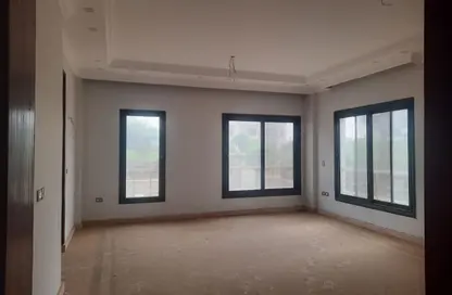 فيلا - 4 غرف نوم - 5 حمامات للبيع في مدينة وصال - كمبوندات الشروق - مدينة الشروق - القاهرة