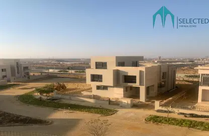 Townhouse - 3 Bedrooms - 4 Bathrooms for sale in O West - 6 October Compounds - 6 October City - Giza