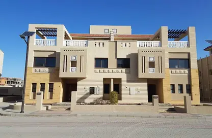 Villa - 4 Bedrooms - 5 Bathrooms for sale in Green IV - 6 October Compounds - 6 October City - Giza