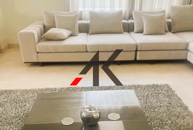 8385609 - Property Image 2