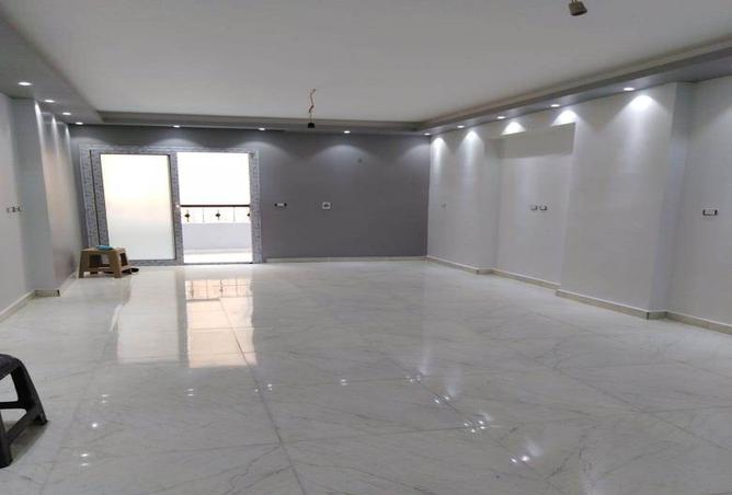 7987944 - Property Main Image