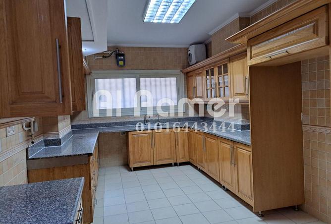 8027575 - Property Image 3