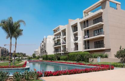 Apartment - 2 Bedrooms - 2 Bathrooms for sale in Moon Residences - Fifth Square - The 5th Settlement - New Cairo City - Cairo
