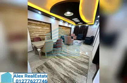 شقة - 4 غرف نوم - 2 حمامات للايجار في شارع ابو قير - الإبراهيمية - حي وسط - الاسكندرية