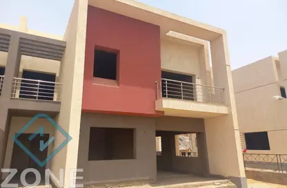 Townhouse - 3 Bedrooms - 3 Bathrooms for sale in Madinaty - Cairo