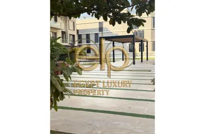 Apartment - 3 Bedrooms - 3 Bathrooms for sale in The Courtyards - Sheikh Zayed Compounds - Sheikh Zayed City - Giza