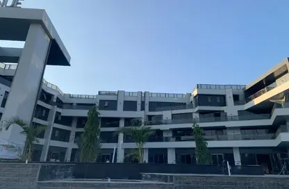 Office Space - Studio - 4 Bathrooms for rent in The Polygon - Sheikh Zayed Compounds - Sheikh Zayed City - Giza