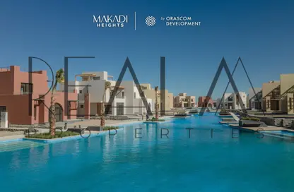 Apartment - 3 Bedrooms - 3 Bathrooms for sale in Makadi Orascom Resort - Makadi - Hurghada - Red Sea