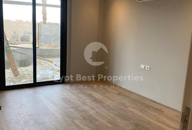 8018275 - Property Image 2