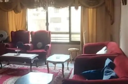 Apartment - 3 Bedrooms - 2 Bathrooms for sale in Dr Mahmoud Hoballah St. - 8th Zone - Nasr City - Cairo
