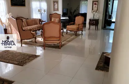 Villa - 4 Bedrooms - 4 Bathrooms for sale in Mena Garden City - Al Motamayez District - 6 October City - Giza