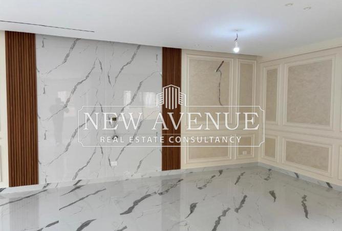 8381254 - Property Image 2