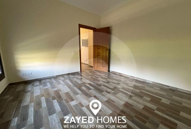 8172806 - Property Image 3