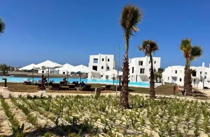 Chalet - 3 Bedrooms - 3 Bathrooms for sale in Jefaira - Ras Al Hekma - North Coast