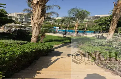 شقة - 2 غرف نوم - 2 حمامات للبيع في جاليريا  مون فالى - المستثمرين الجنوبية - مدينة القاهرة الجديدة - القاهرة