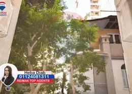 Apartment - 4 Bedrooms - 1 Bathroom for sale in Doctor Al Sabongy St. - Saba Basha - Hay Sharq - Alexandria