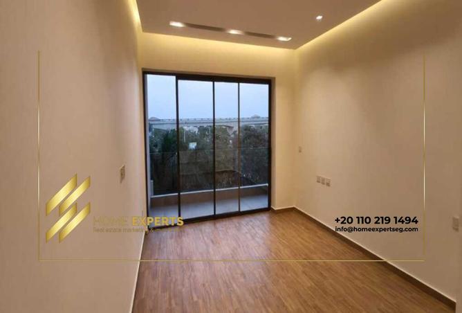 8381578 - Property Image 3