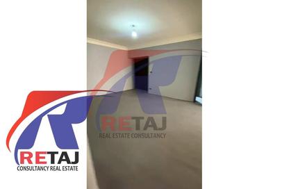 Apartment - 3 Bedrooms - 2 Bathrooms for rent in Nehro St. - Roxy - Heliopolis - Masr El Gedida - Cairo