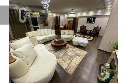 Apartment - 3 Bedrooms - 3 Bathrooms for rent in Talaat Mostafa St. - Rehab City Second Phase - Al Rehab - New Cairo City - Cairo