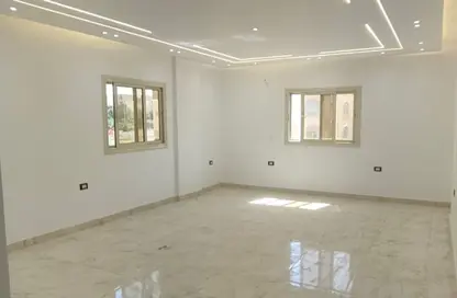 Apartment - 2 Bedrooms - 1 Bathroom for rent in Degla Palms - Al Wahat Road - 6 October City - Giza