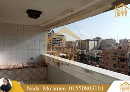 شقة - 3 غرف نوم - 2 حمامات for للايجار in شارع شاكر الخياط - جليم - حي شرق - الاسكندرية