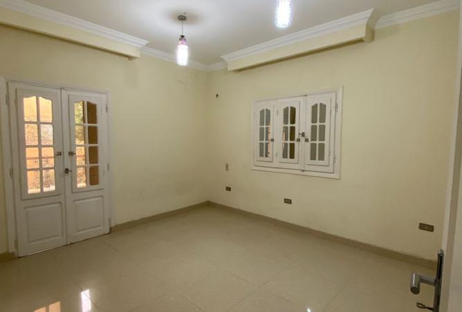 8234400 - Property Image 2