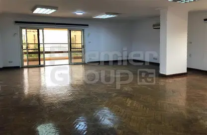 Apartment - 4 Bedrooms - 3 Bathrooms for rent in Sarayat Al Maadi - Hay El Maadi - Cairo