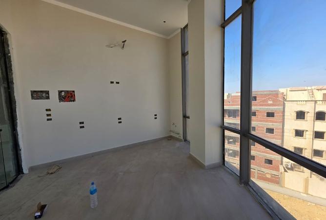 8422499 - Property Image 3