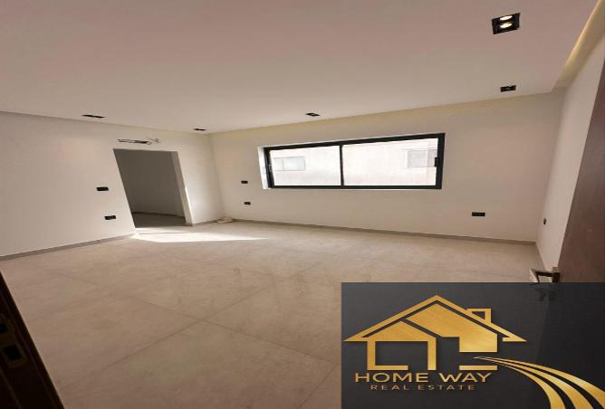 7983810 - Property Image 3