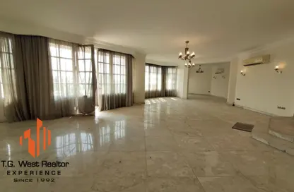 شقة - 3 غرف نوم - 3 حمامات للايجار في سرايات المعادي - حي المعادي - القاهرة