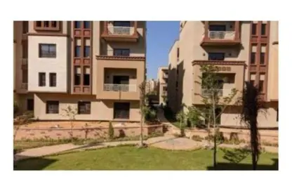 Apartment - 4 Bedrooms - 2 Bathrooms for sale in Green 5 - 6 October Compounds - 6 October City - Giza