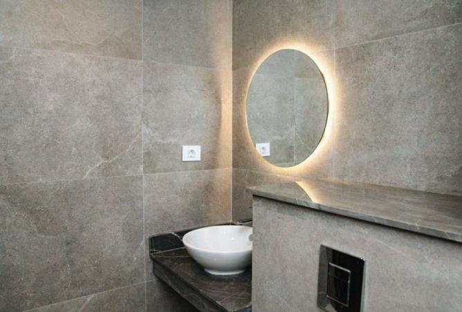 8352911 - Property Image 2