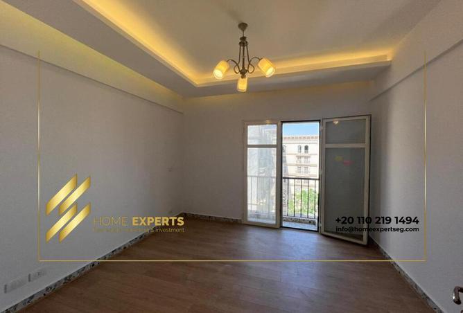 8093922 - Property Image 3