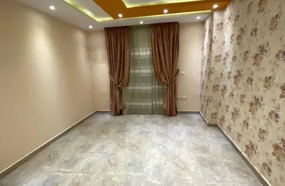 شقة - 3 غرف نوم - 3 حمامات للايجار في شارع عزت سلامه - المنطقة الأولى - مدينة نصر - القاهرة شقة - 3 غرف نوم - 3 حمامات للايجار في شارع عزت سلامه - المنطقة الأولى - مدينة نصر - القاهرة