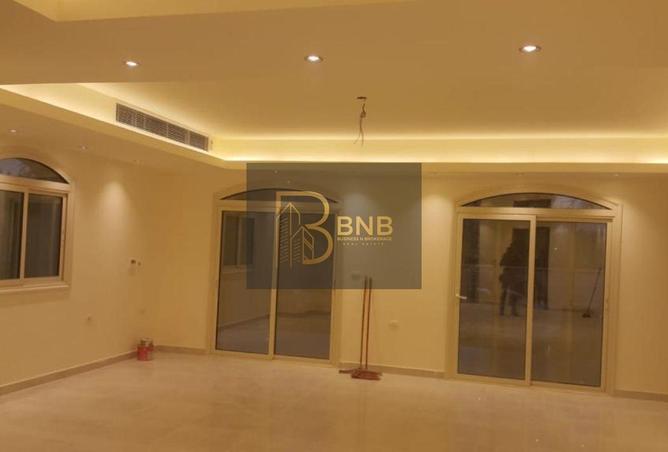 8227565 - Property Image 2