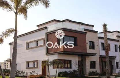 Villa - 4 Bedrooms - 2 Bathrooms for sale in Azzar - 5th Settlement Compounds - The 5th Settlement - New Cairo City - Cairo