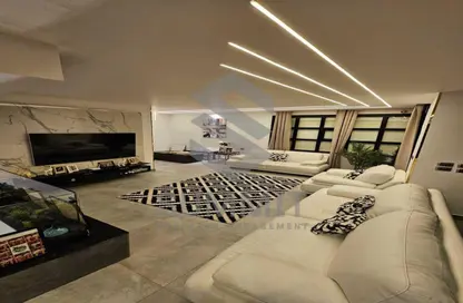 Penthouse - 3 Bedrooms - 3 Bathrooms for sale in Village Gardens Katameya - 5th Settlement Compounds - The 5th Settlement - New Cairo City - Cairo