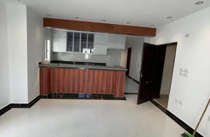 (بنتهاوس  (روف - 3 غرف نوم - 3 حمامات للايجار في ماونتن فيو جيزة بلاتوه - الطريق الدائري - مدينة 6 أكتوبر - الجيزة