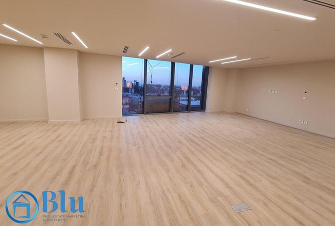 8096063 - Property Image 2