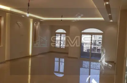 Apartment - 3 Bedrooms - 2 Bathrooms for rent in Street154 - District 4 - The 5th Settlement - New Cairo City - Cairo