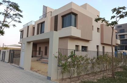 Villa - 3 Bedrooms - 4 Bathrooms for sale in Sodic East - 6th District - New Heliopolis - Cairo