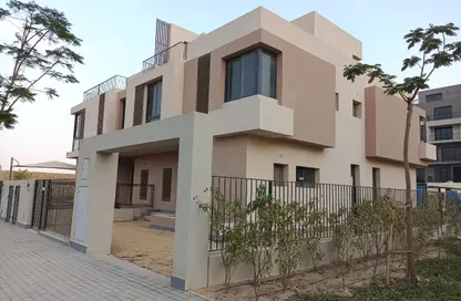 فيلا - 3 غرف نوم - 4 حمامات للبيع في سوديك ايست - الحي السادس - هليوبوليس الجديدة - القاهرة