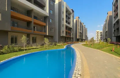 Apartment - 3 Bedrooms - 3 Bathrooms for sale in Rock Eden - Hadayek October - 6 October City - Giza