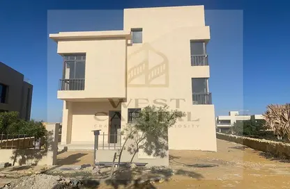 فيلا - 3 غرف نوم - 4 حمامات للبيع في أو ويست - كمبوندات 6 أكتوبر - مدينة 6 أكتوبر - الجيزة